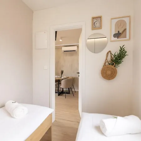 Meditandia - Premium Mobile House Drage